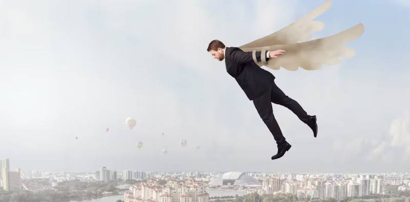 Mơ Thấy Bay Trên Trời Đánh Con Gì? Điềm Báo Có Khó Khăn Không? 1 Bay cao – Thể hiện sự thăng tiến